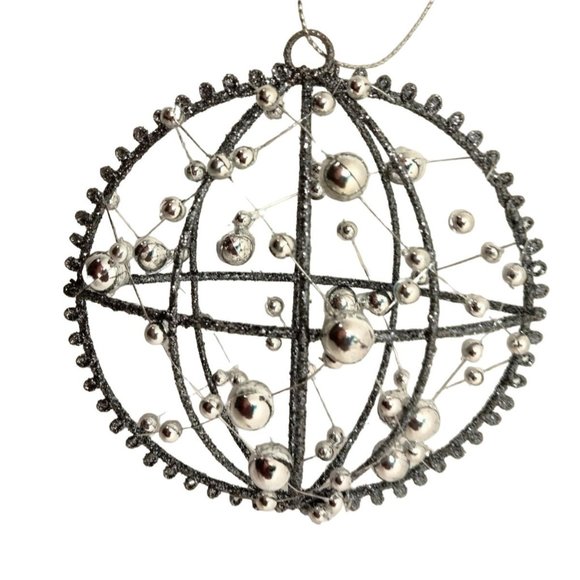 Gray Wire Ornament Silver Beaded Glitter Round 6 inch - Picture 2 of 4